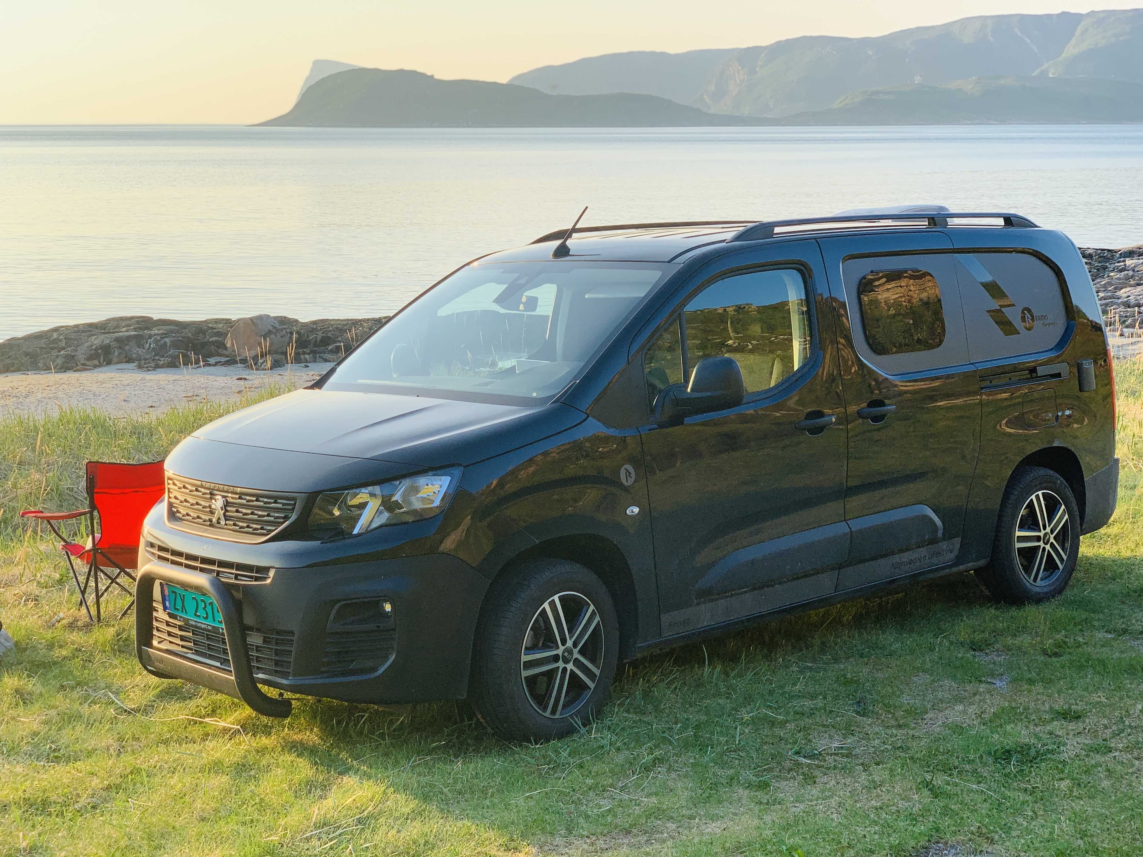 Peugeot Partner city camper for rental in Nothern Norway (Tromsø)