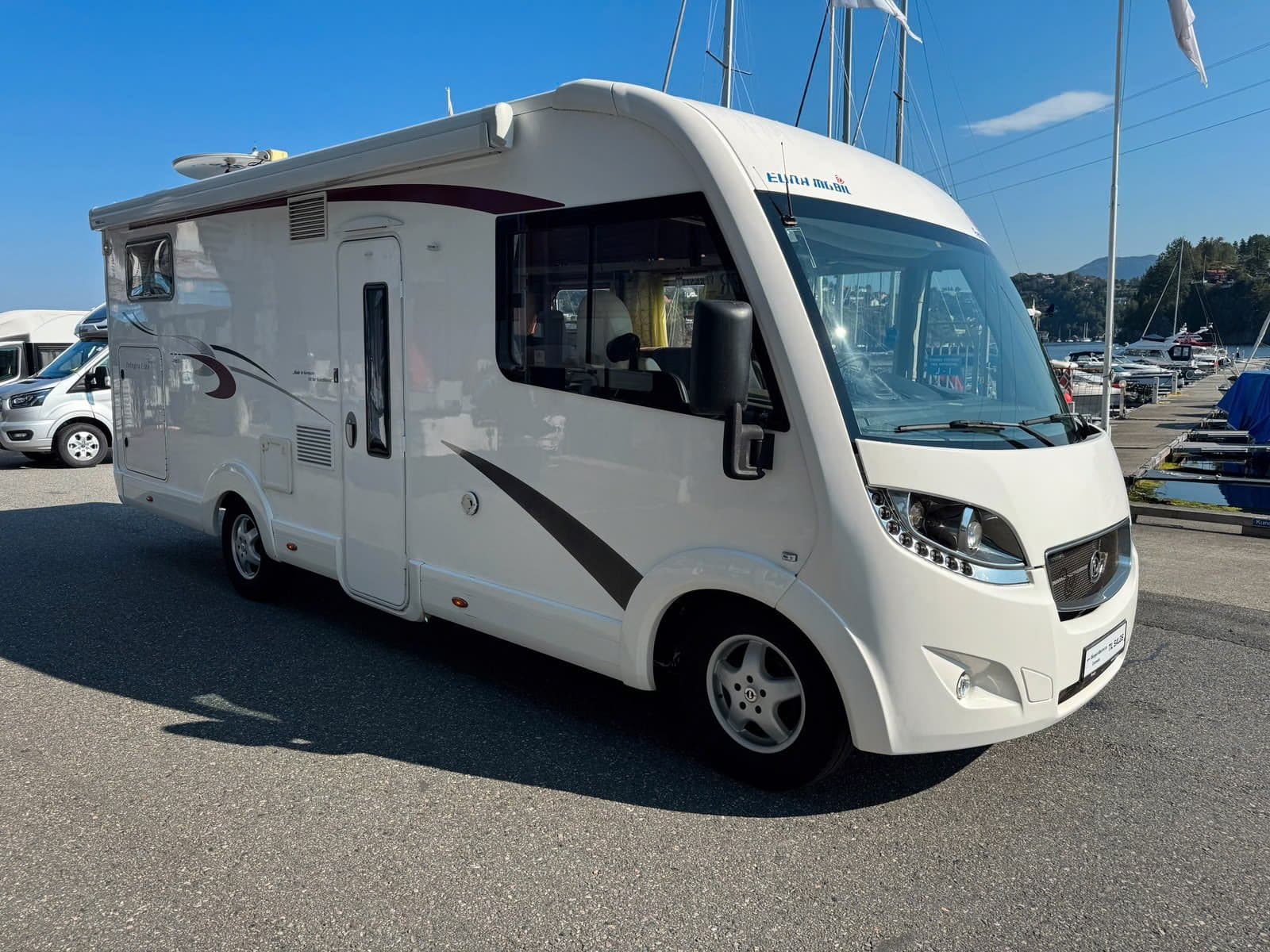 Flott Eura Mobile til leie