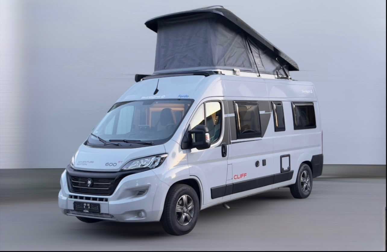 Super bybobil med pop-up tak til 4 personer til leie!